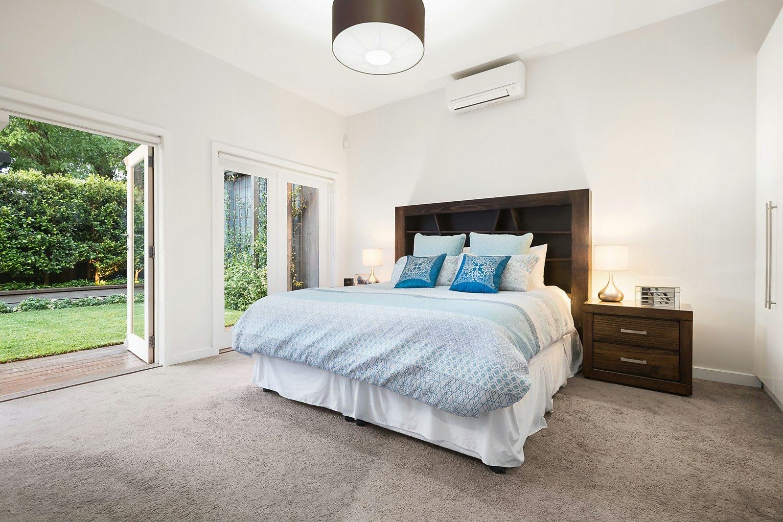 1A Charles Street, Glen Iris, VIC