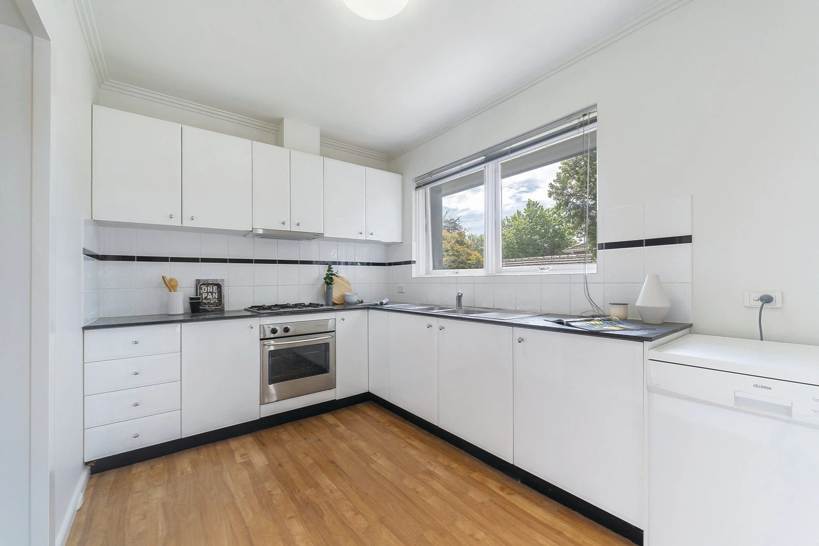 6/22 Weir Street, Balwyn, VIC
