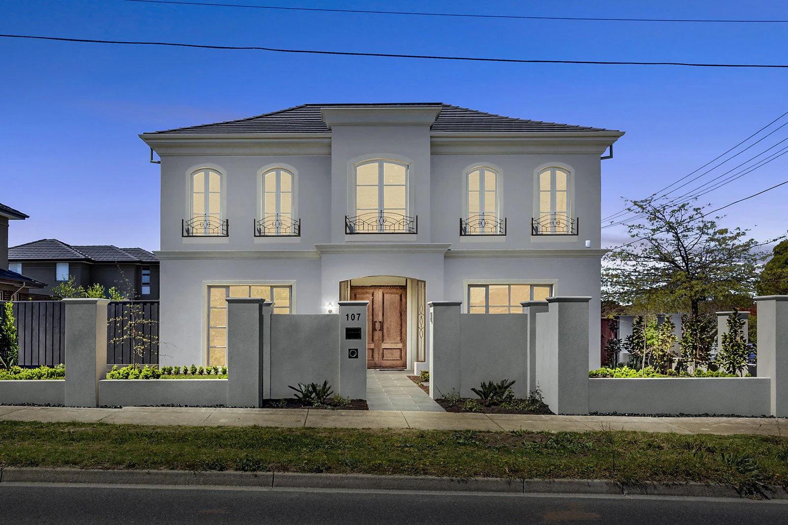 107 Warrigal Road, Surrey Hills, VIC