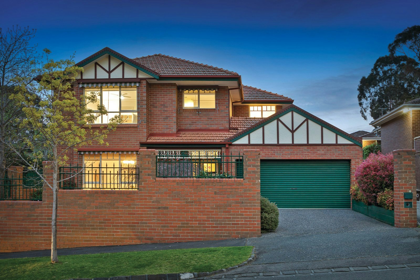 1/12 Van Ness Avenue, Glen Iris, VIC