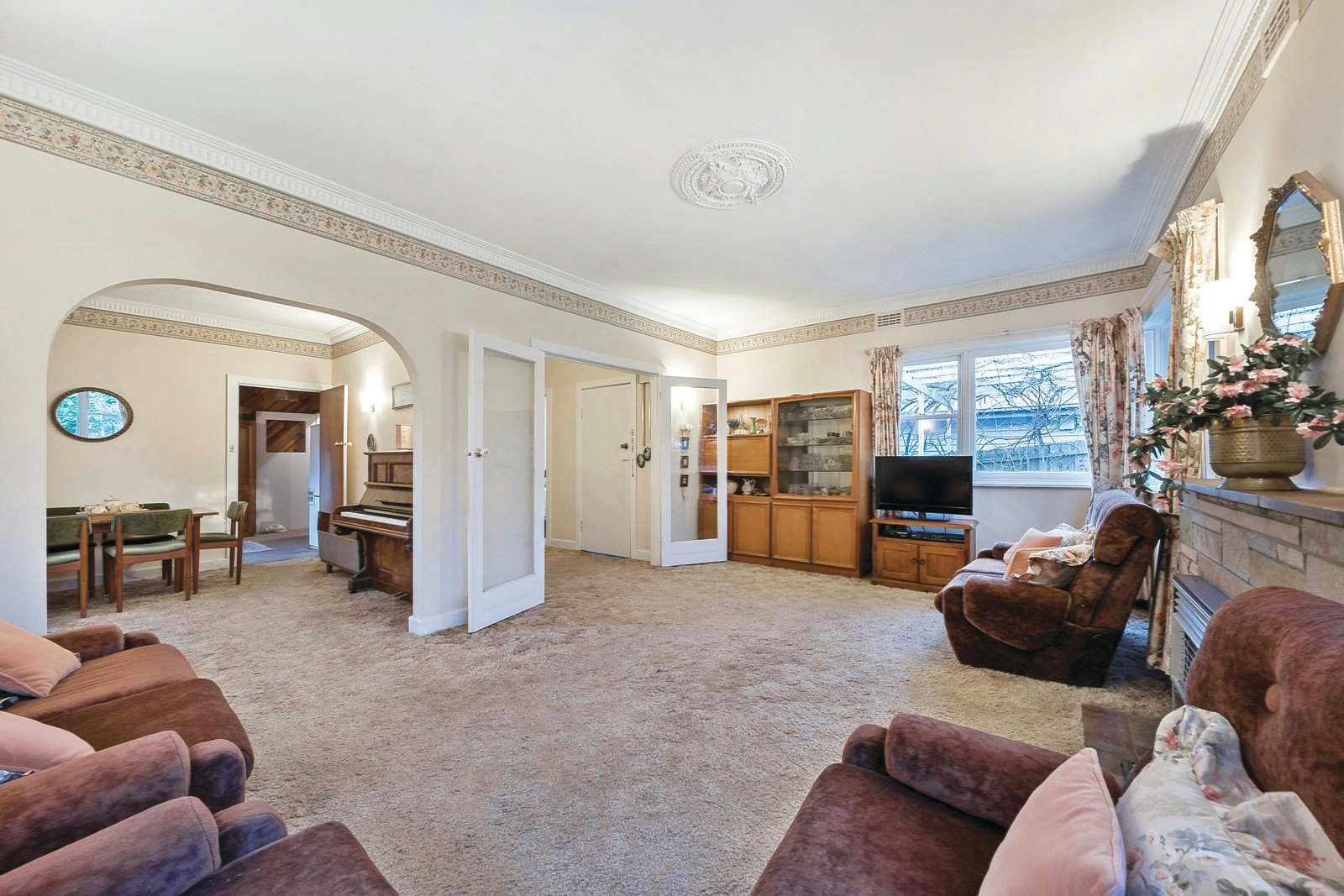 25 Orchard Crescent, Mont Albert North, VIC