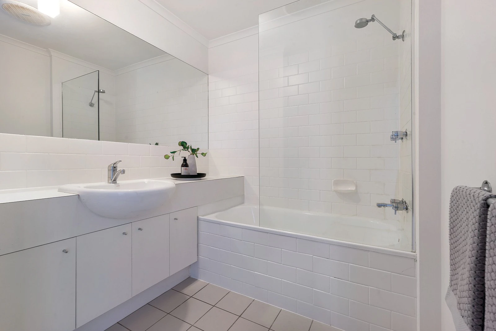18/161 Sturt Street, Southbank, VIC