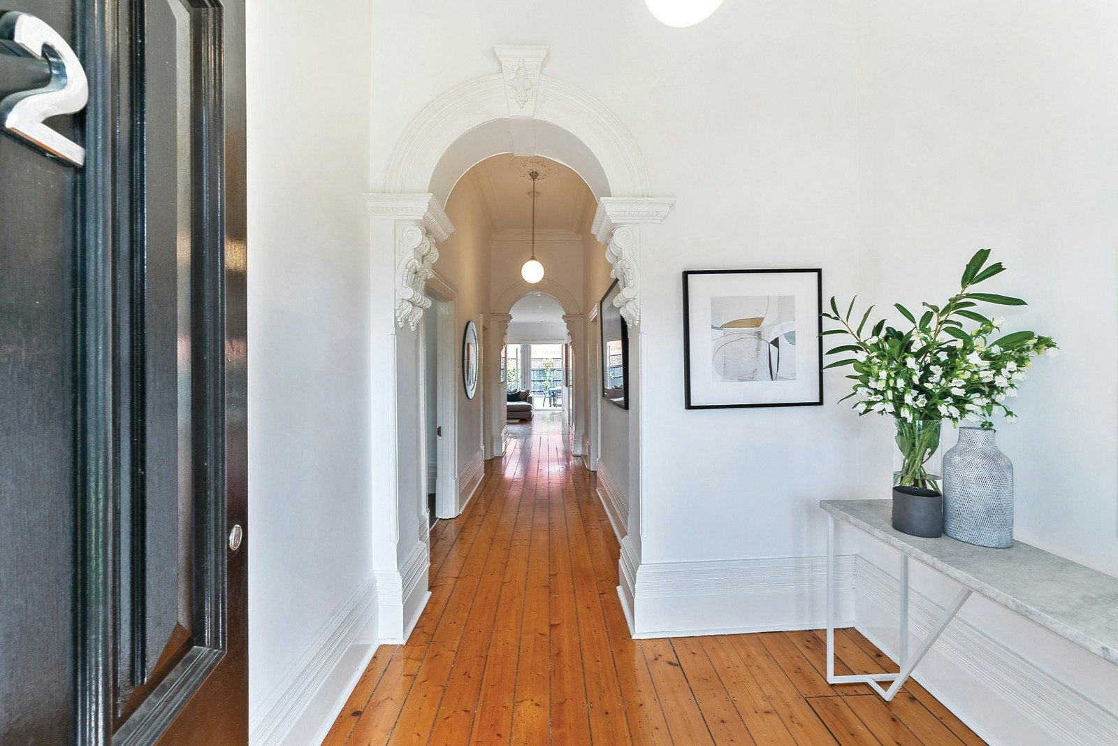 2 Valentine Grove, Armadale, VIC