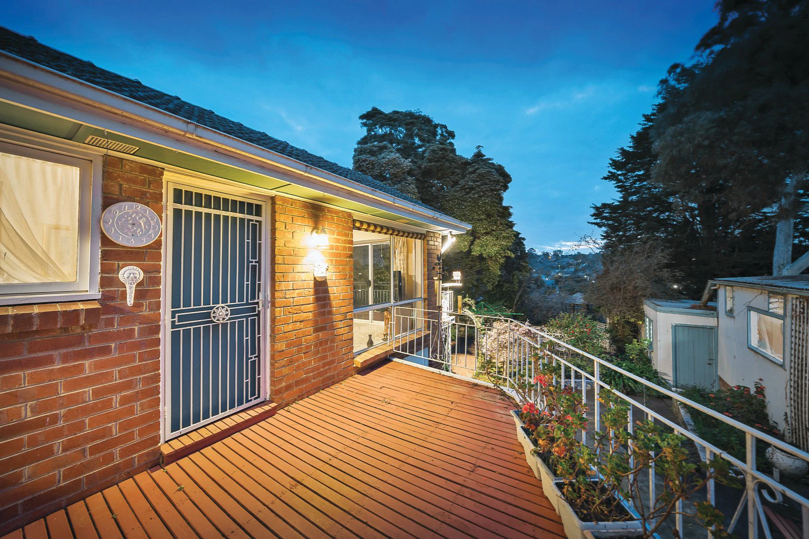 25 Orchard Crescent, Mont Albert North, VIC