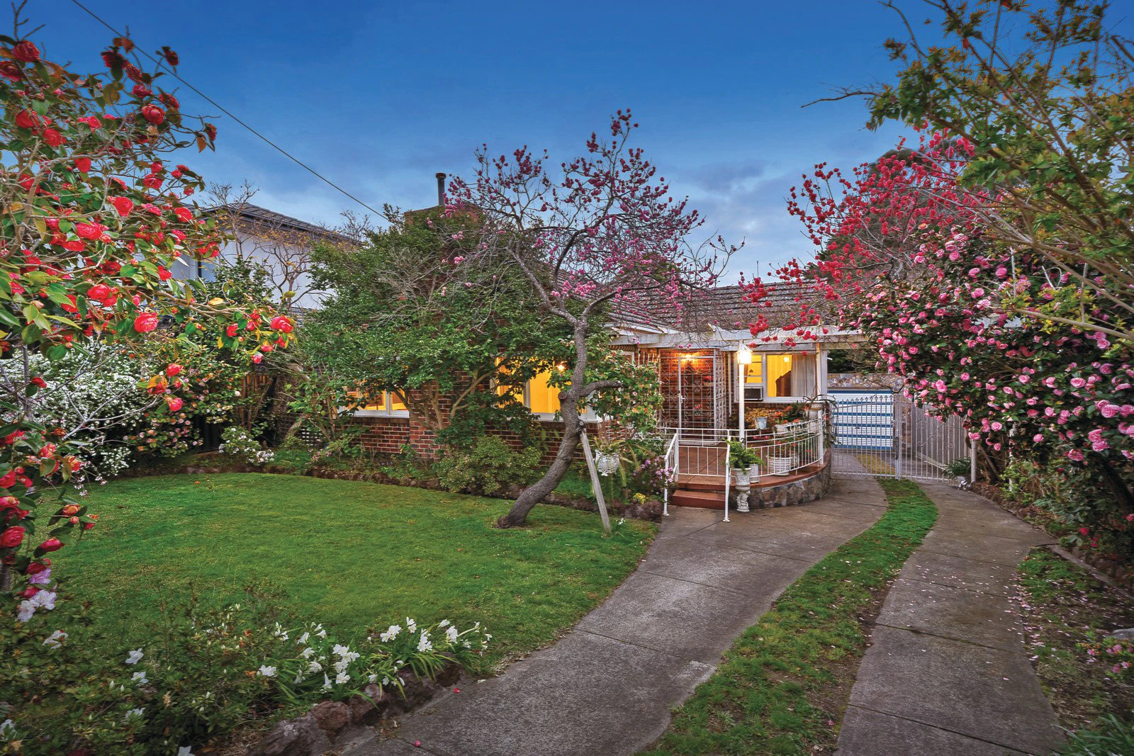 25 Orchard Crescent, Mont Albert North, VIC