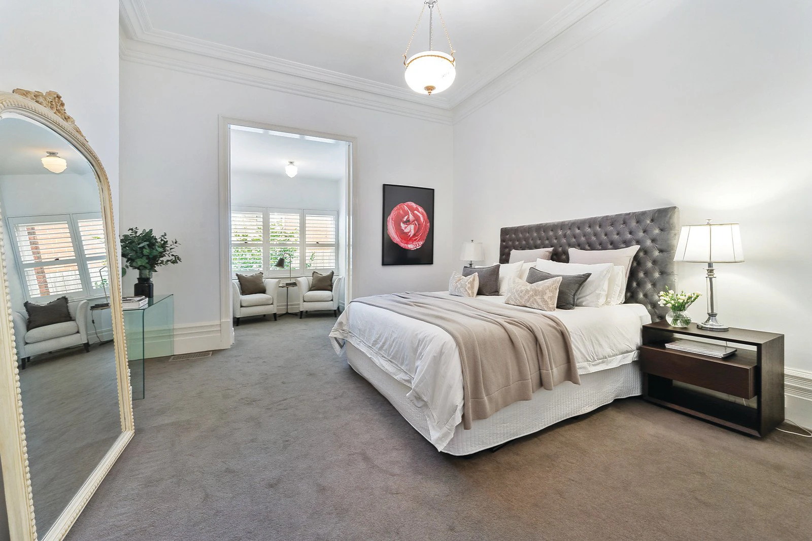 2 Valentine Grove, Armadale, VIC