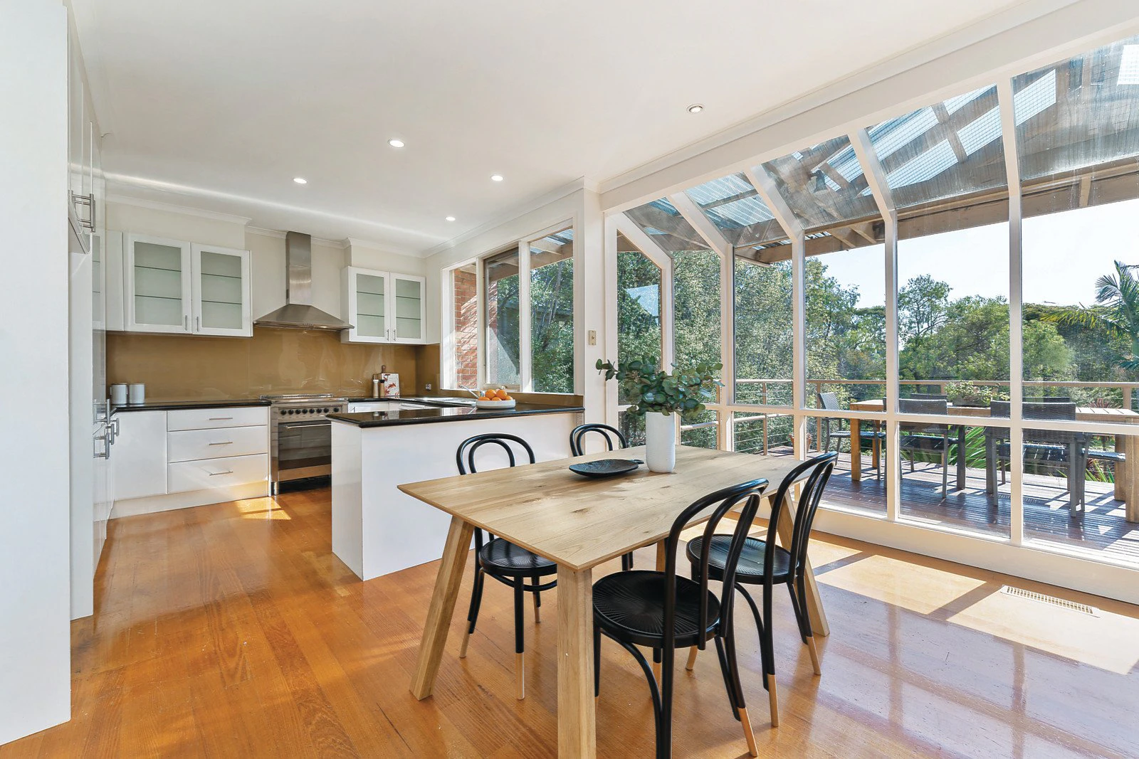 5 Ferndale Road, Glen Iris, VIC