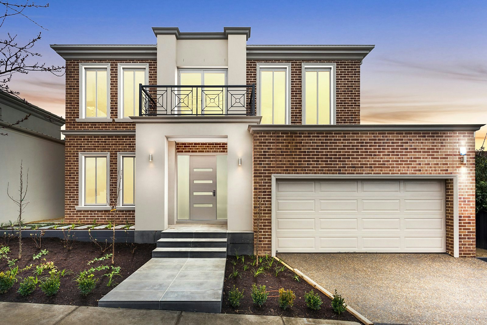 109 Warrigal Road, Surrey Hills, VIC