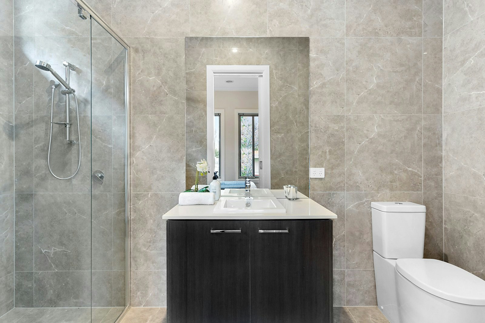 109 Warrigal Road, Surrey Hills, VIC