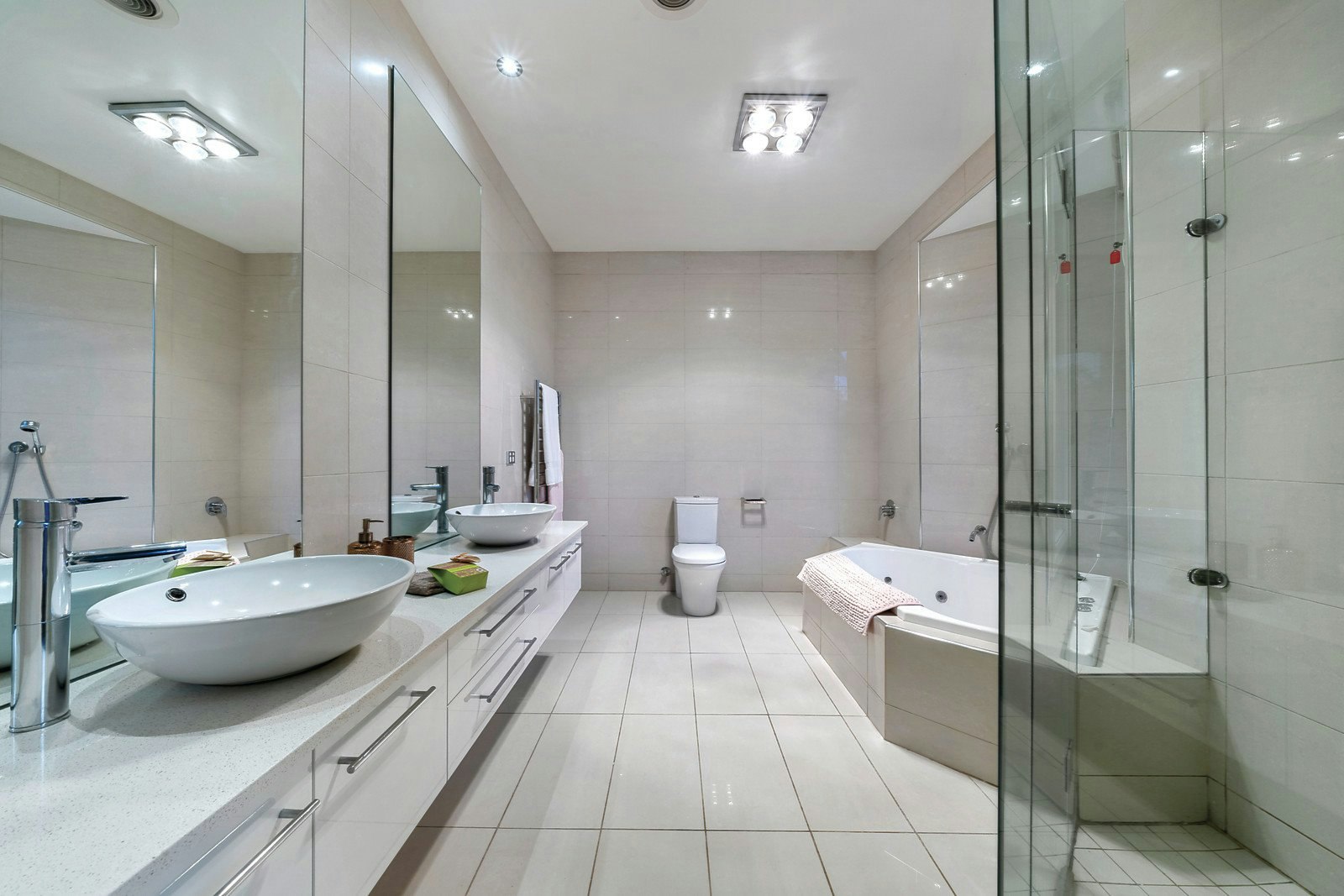 196A Burke Road, Glen Iris, VIC