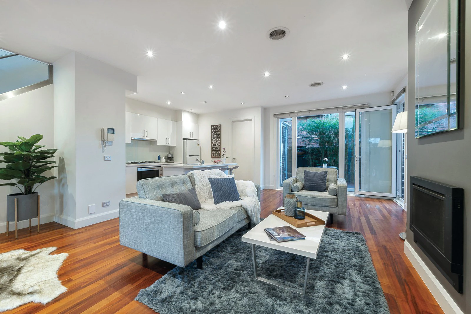196A Burke Road, Glen Iris, VIC