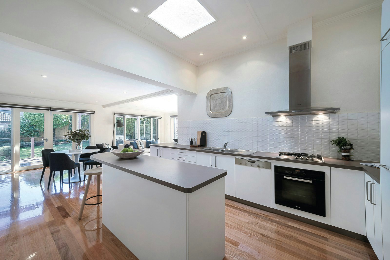 24 Montana Street, Glen Iris, VIC