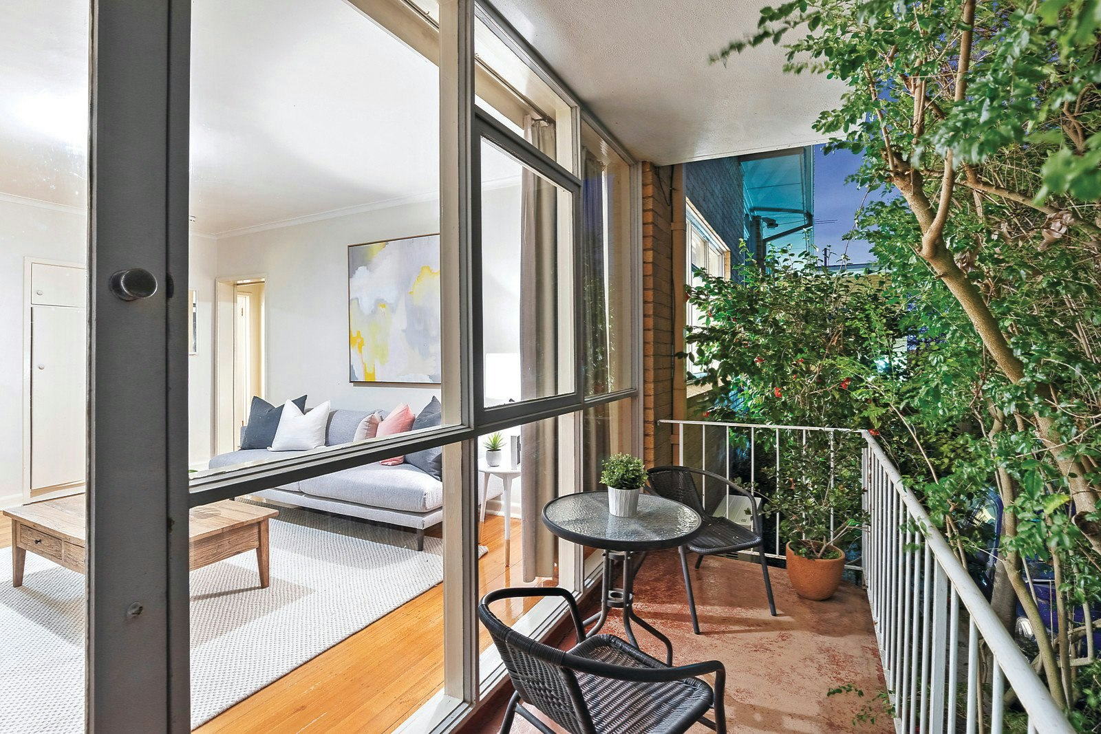 4/18 Alexandra Crescent, Surrey Hills, VIC