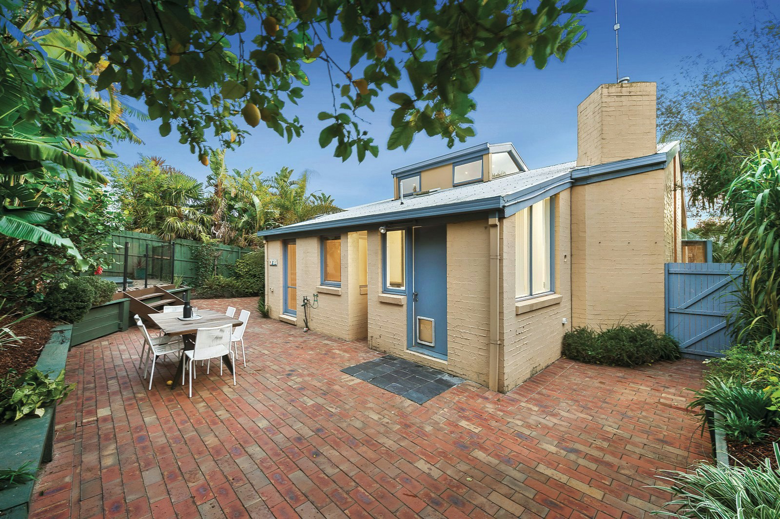 54 Gardiner Parade, Glen Iris, VIC