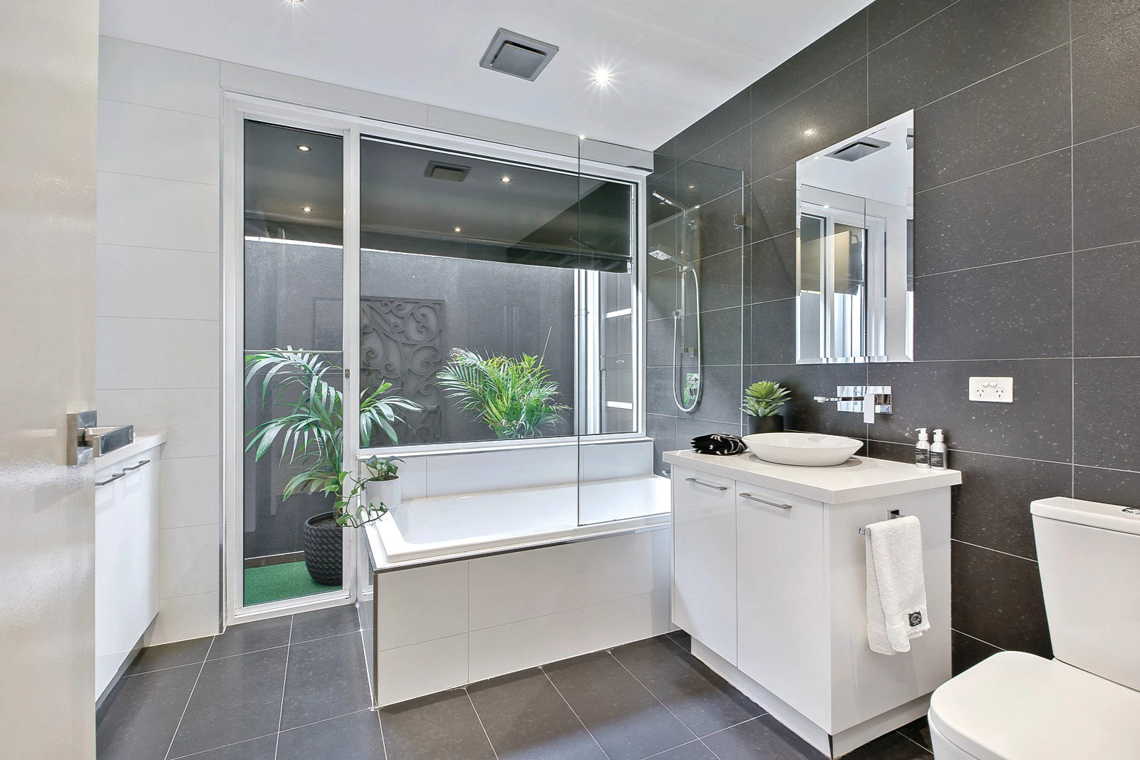 157 Cruikshank Street, Port Melbourne, VIC