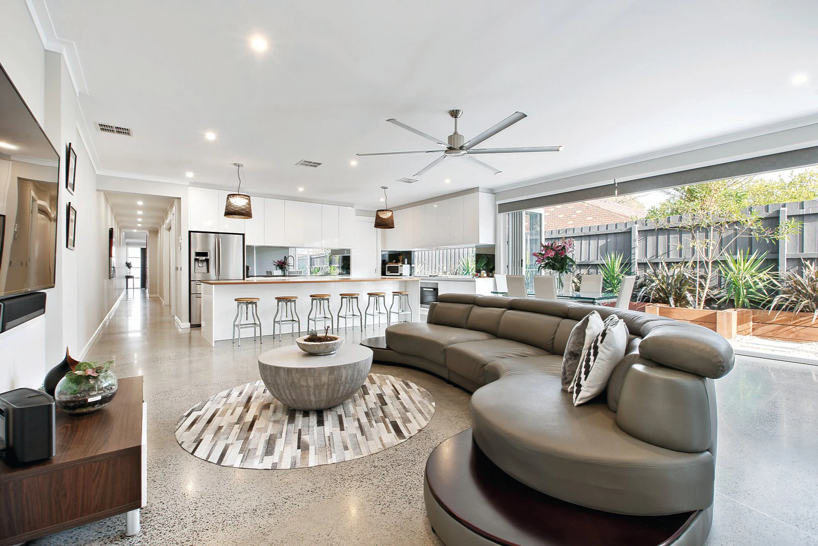 37a Retreat Road, Hampton, VIC