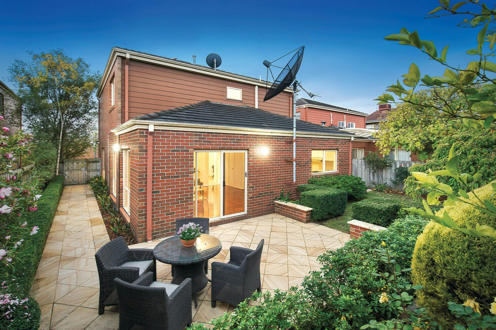 17 Ray Drive, Balwyn North, VIC