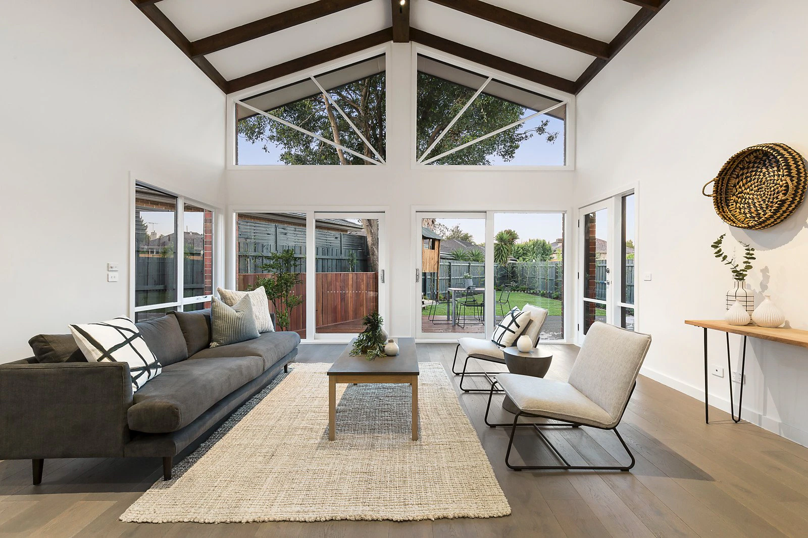 5 Raymond Court, Brighton East, VIC