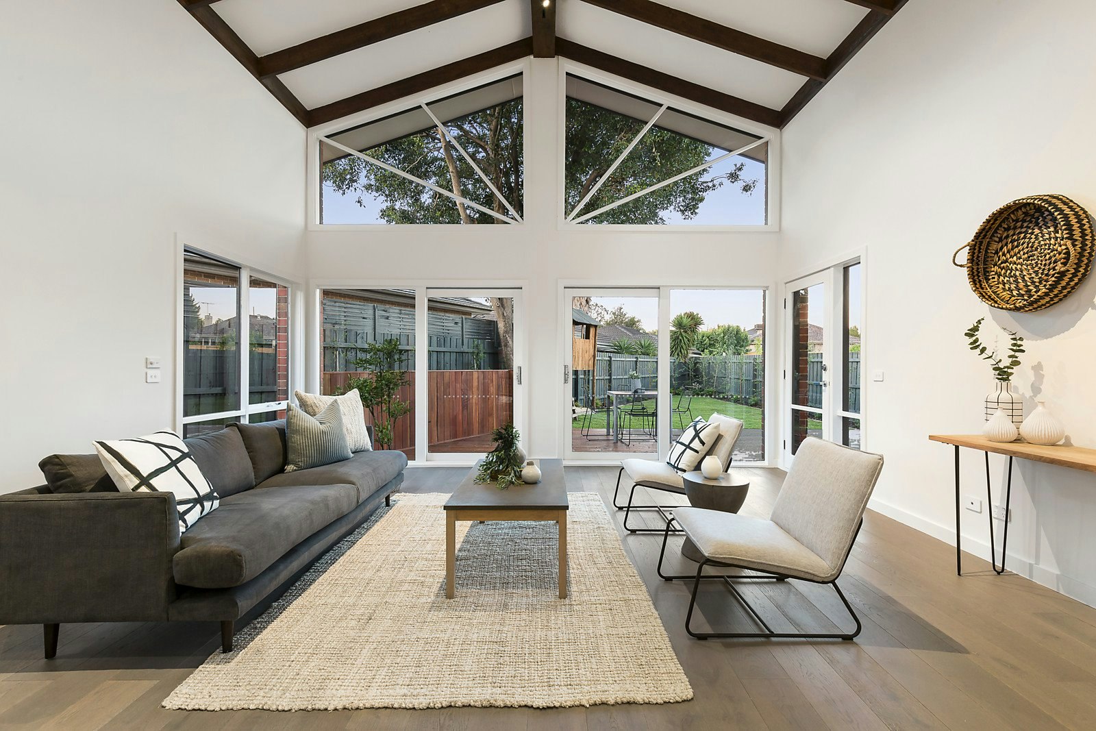 5 Raymond Court, Brighton East, VIC