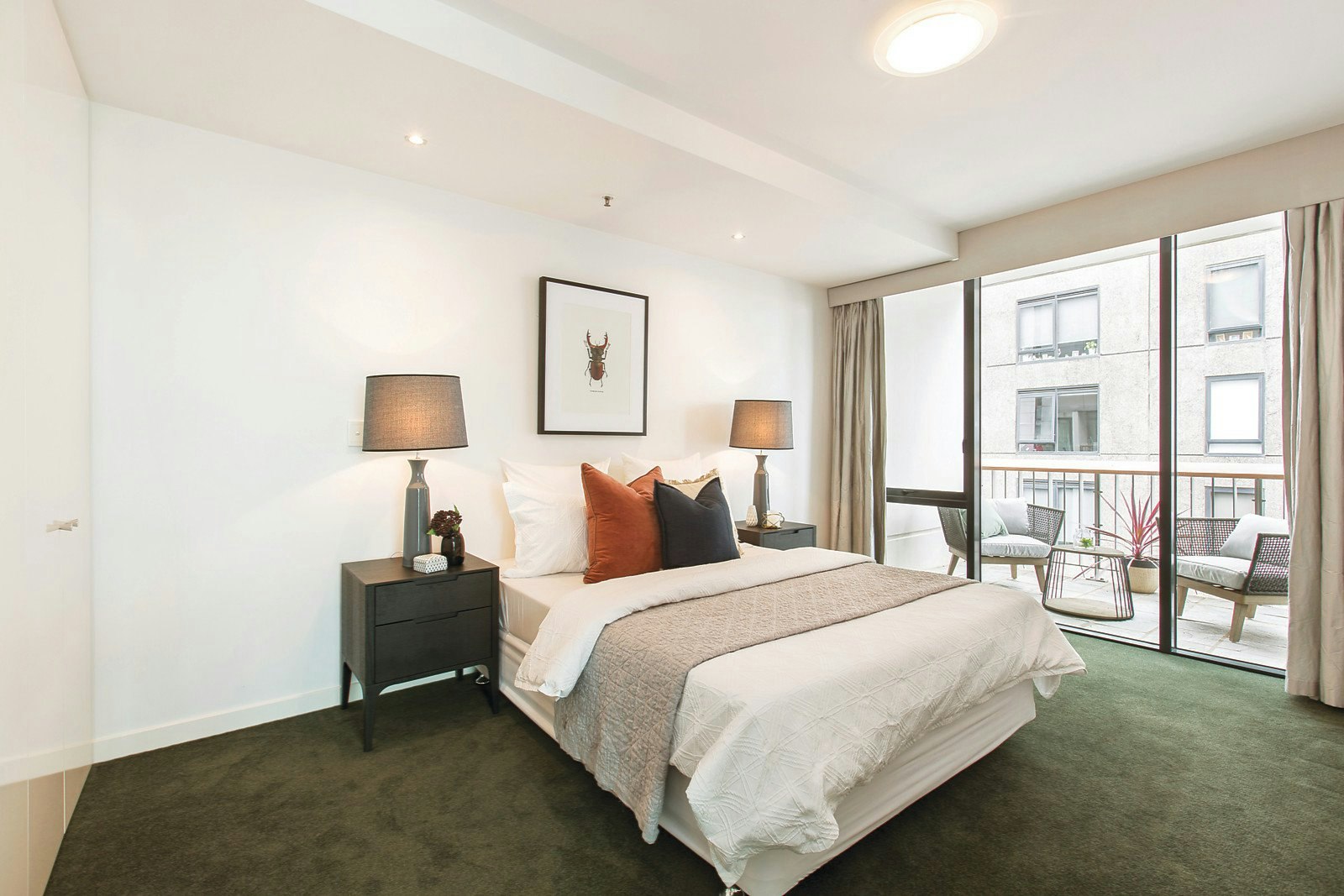 1305/582 St Kilda Road, Melbourne, VIC