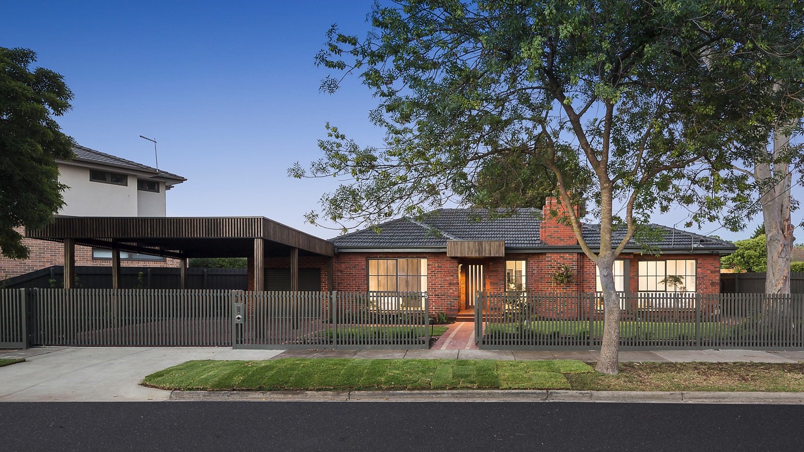 5 Raymond Court, Brighton East, VIC