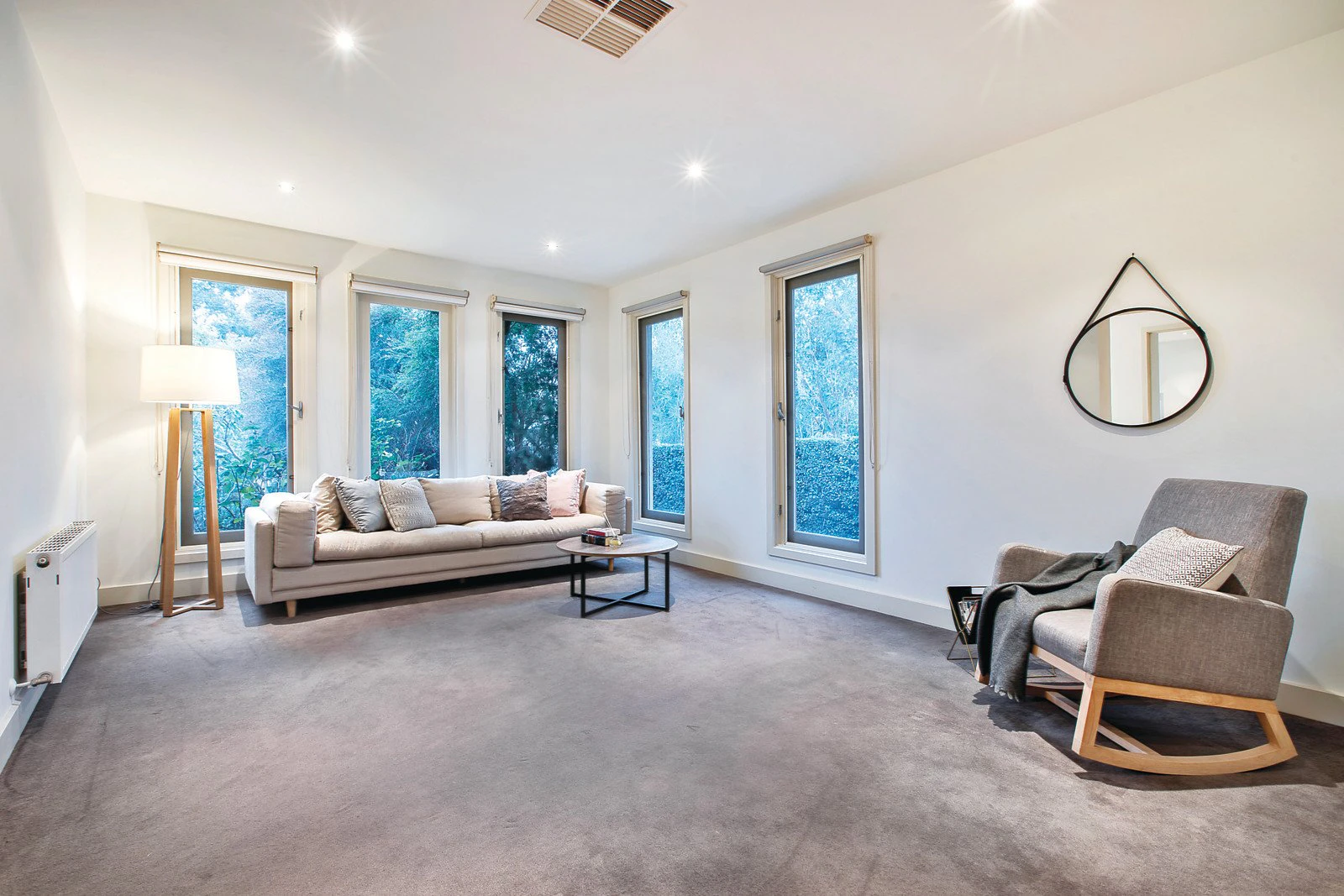 75a Rostrevor Parade, Mont Albert North, VIC