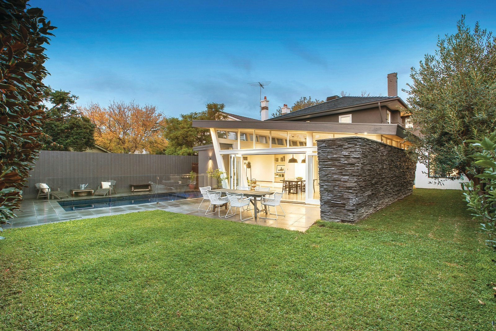 399 St Kilda Street, Brighton, VIC