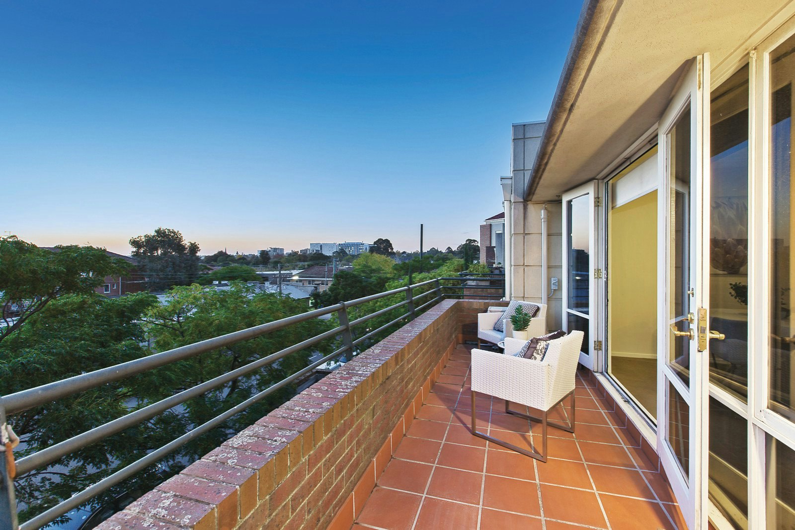 1H Robinson Road, Hawthorn, VIC
