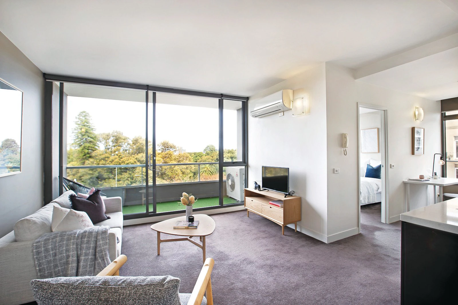 505/9 Eades Street, East Melbourne, VIC