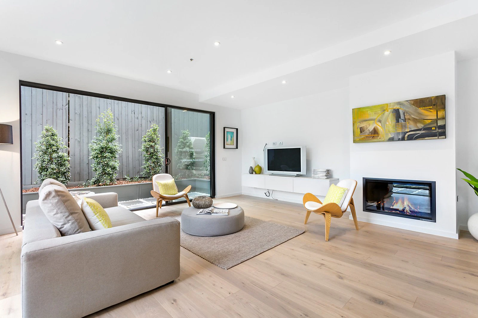 Residence 1/1A Lisson Grove, Hawthorn, VIC
