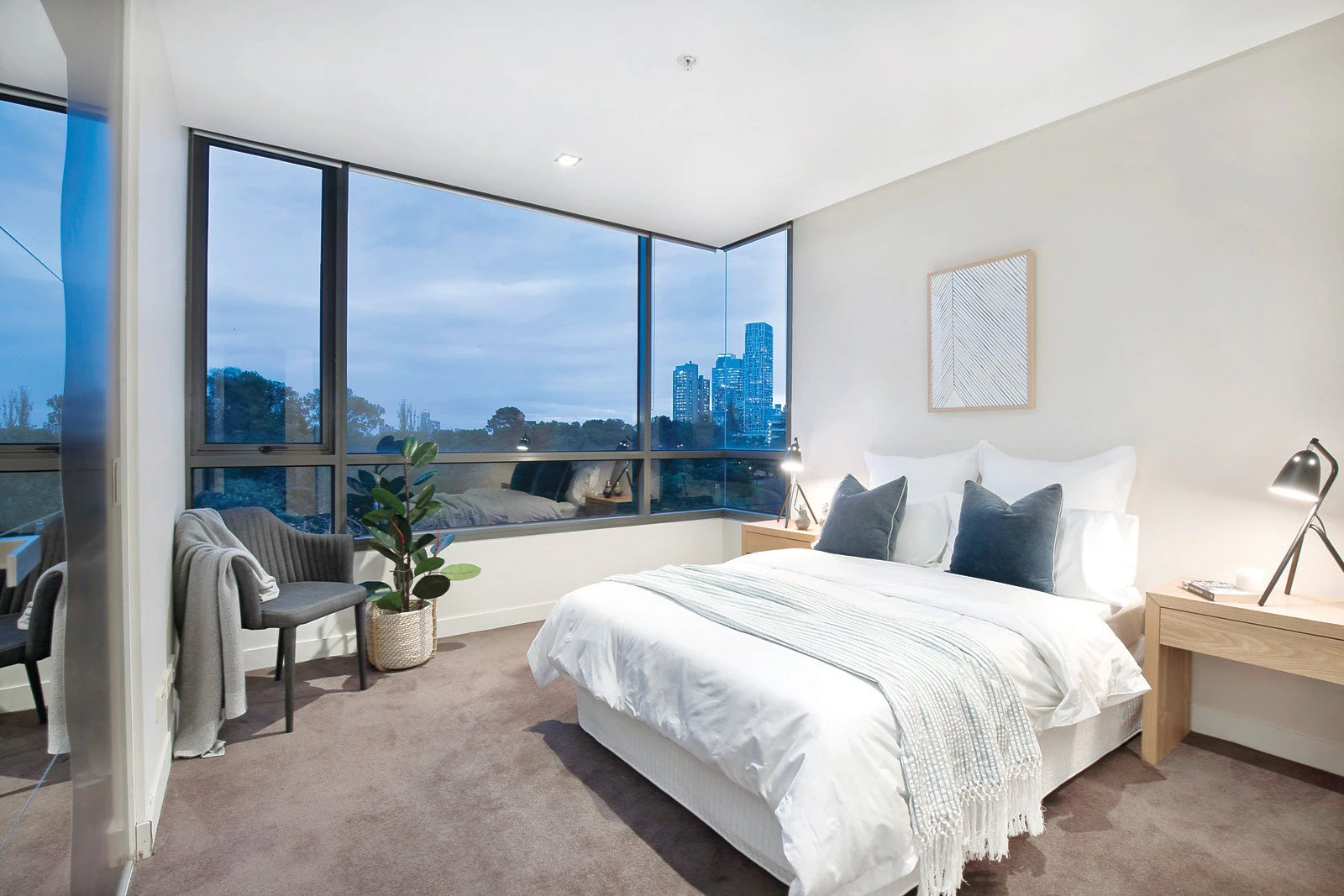 505/9 Eades Street, East Melbourne, VIC