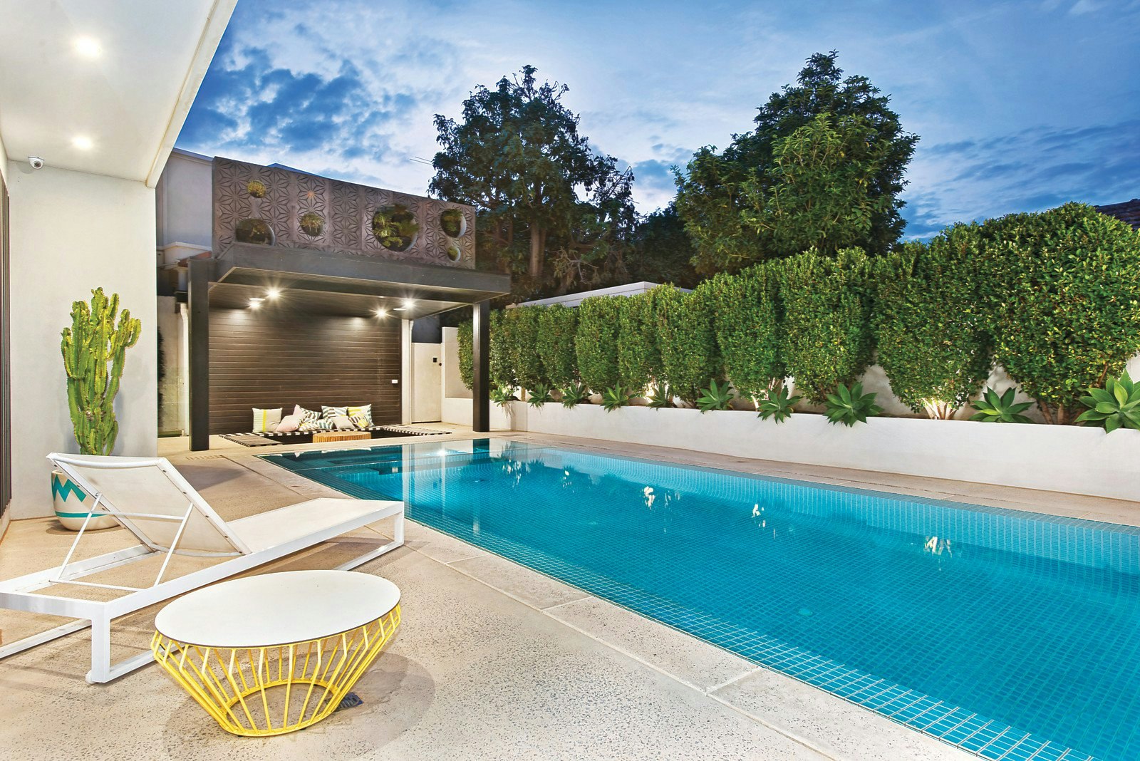 5 Cairnes Crescent, Brighton, VIC