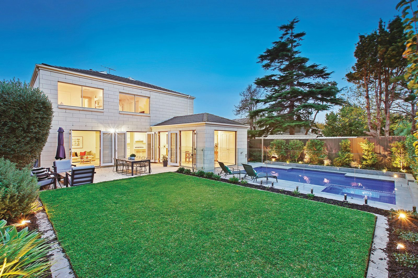 10 Stone Street, Brighton East, VIC