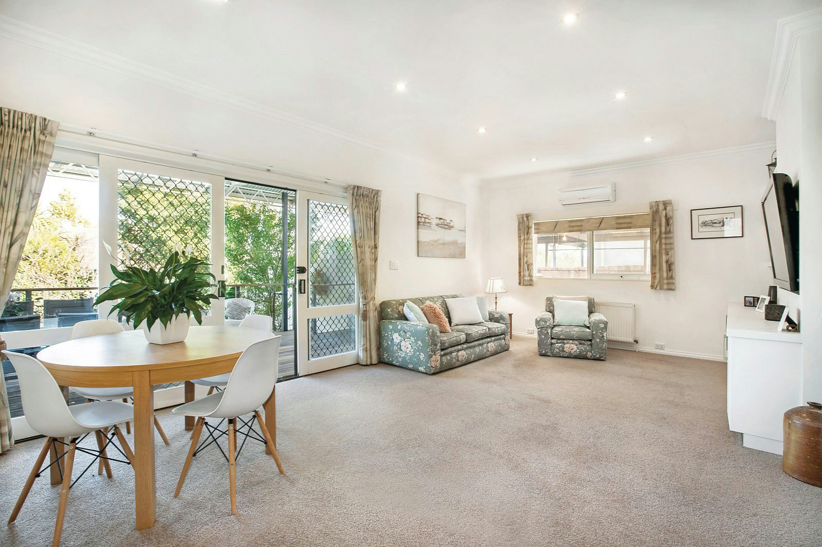 6 Catherine Street, Canterbury, VIC