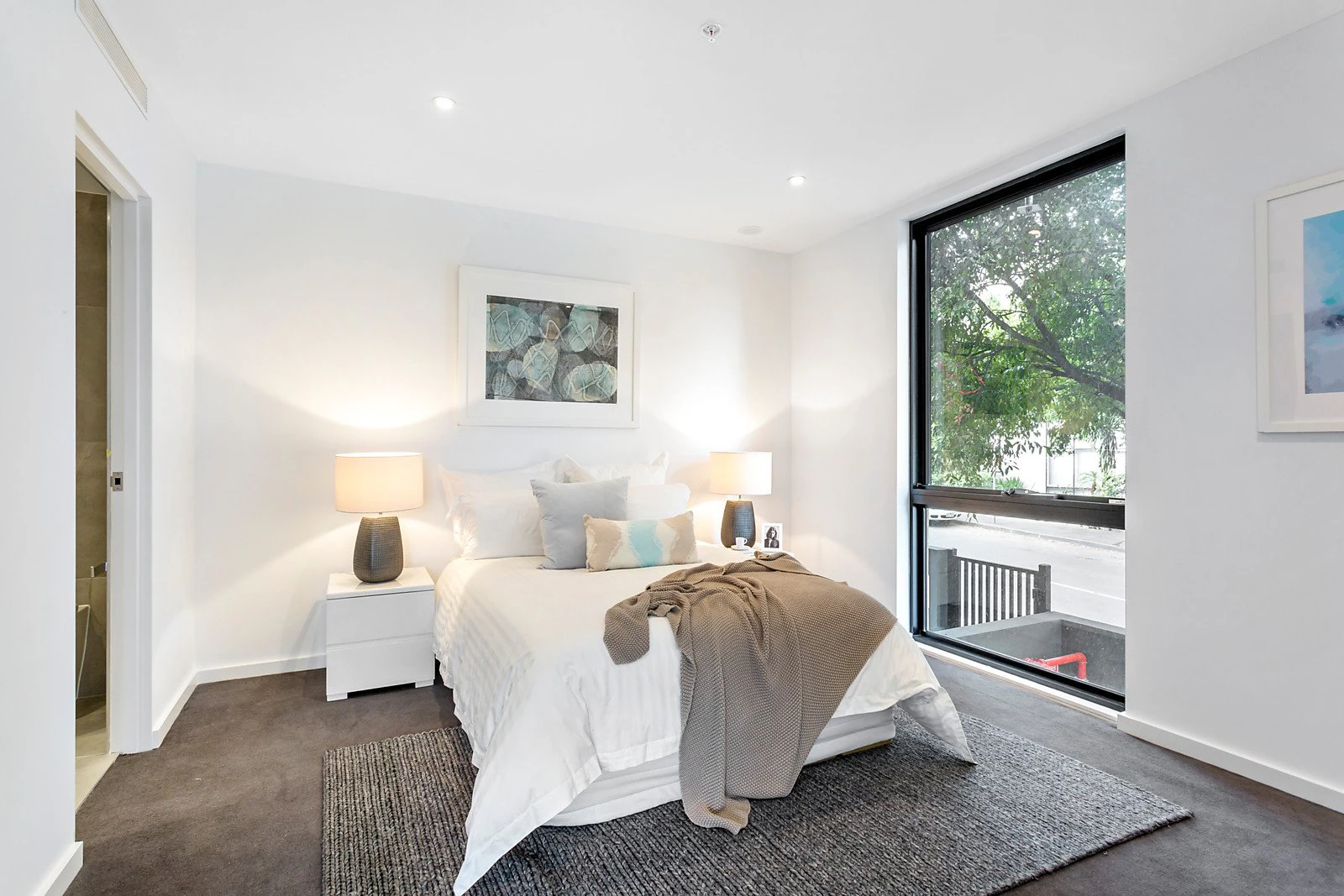 Residence 1/1A Lisson Grove, Hawthorn, VIC