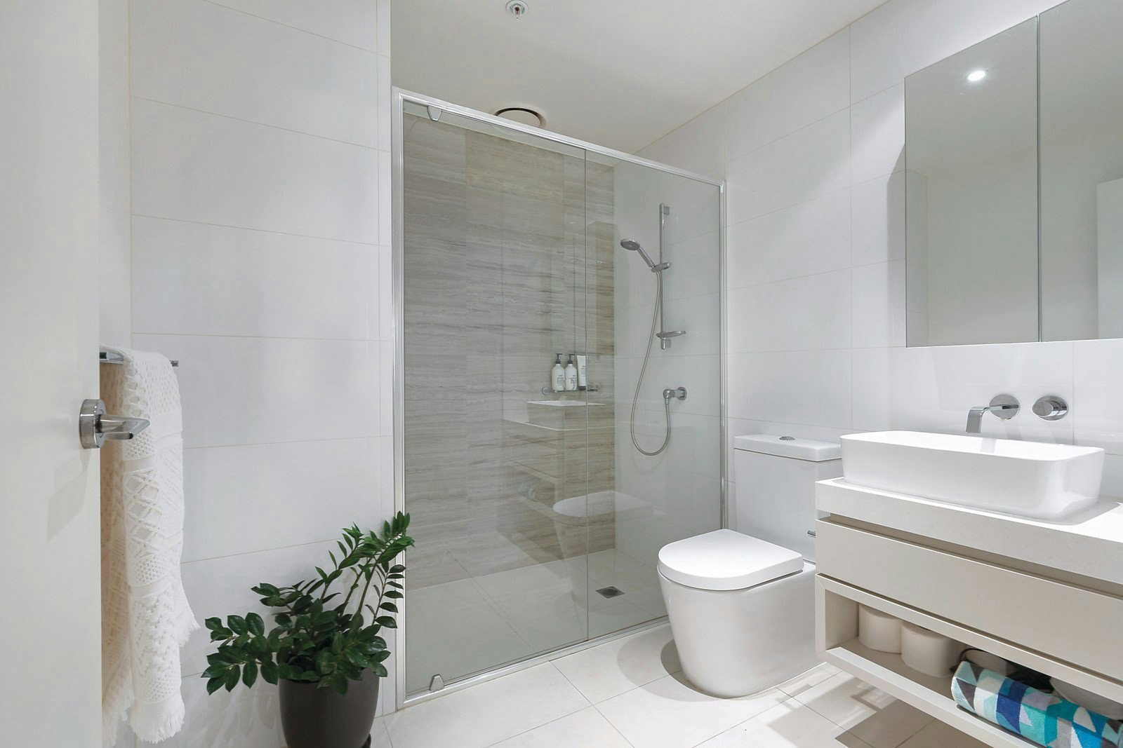 221/380 Bay Street, Brighton, VIC