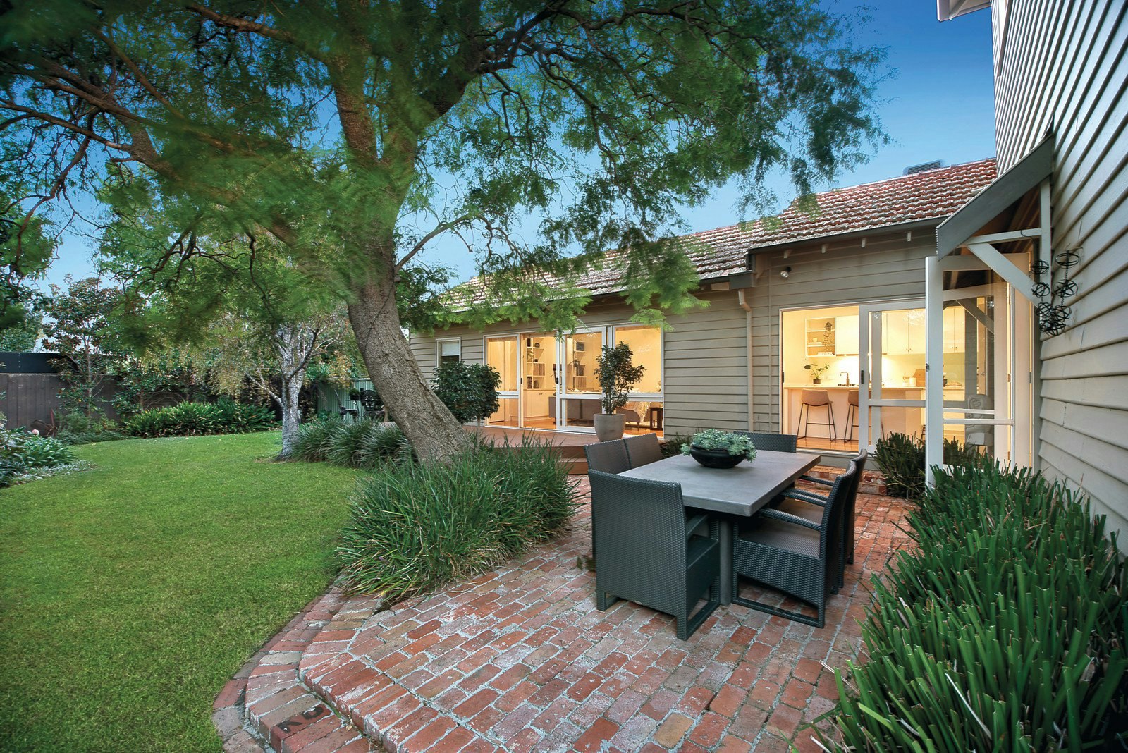 874 Hampton Street, Brighton, VIC