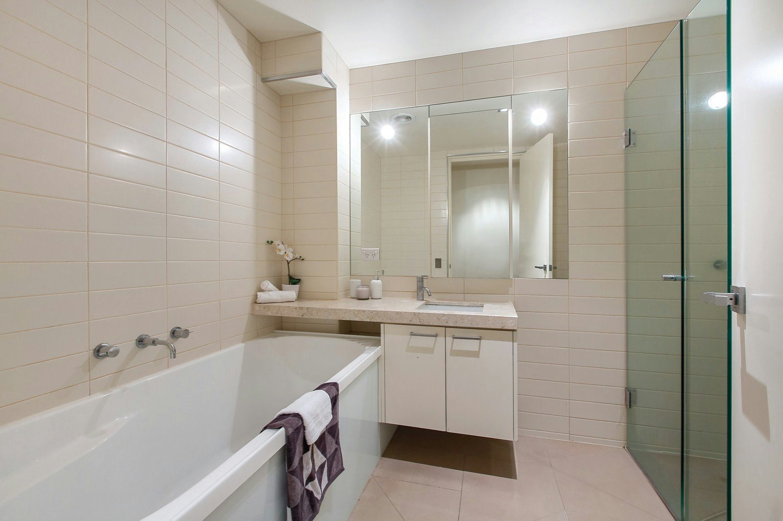 6/220 Esplanade, Brighton, VIC