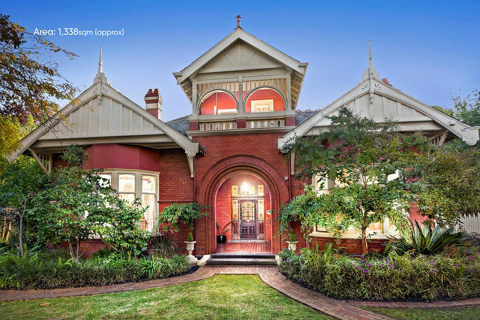 17 Selbourne Road, Kew, VIC