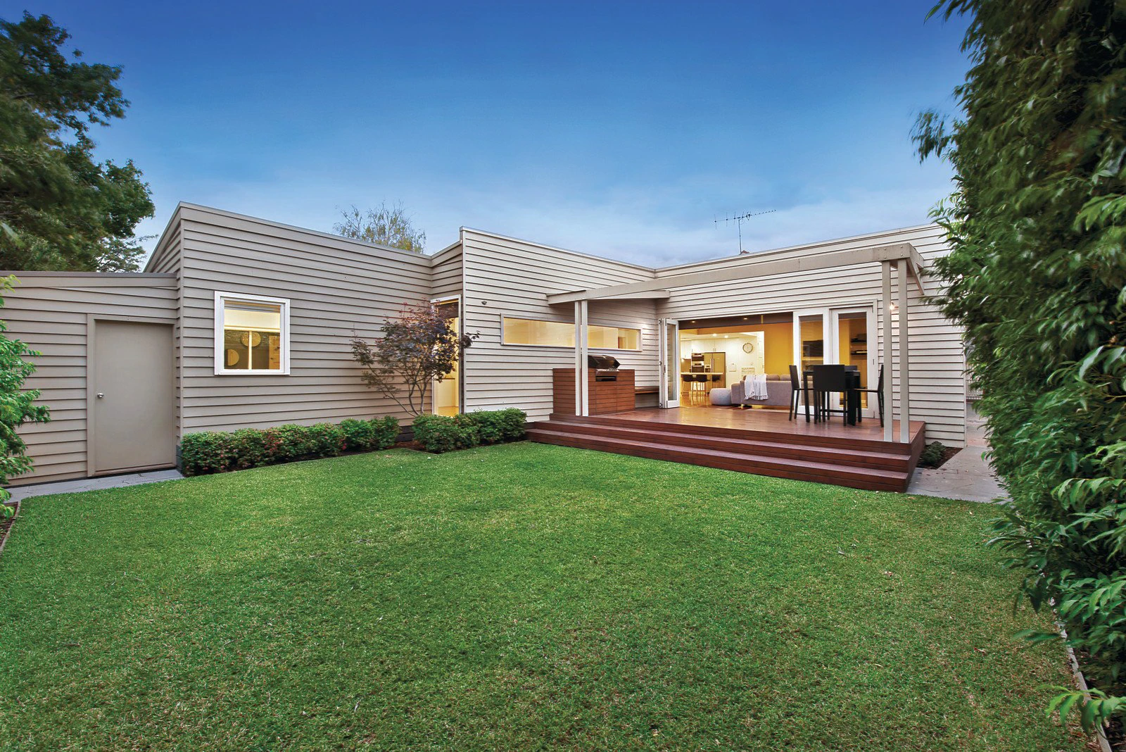 10 Rooding Street, Brighton, VIC