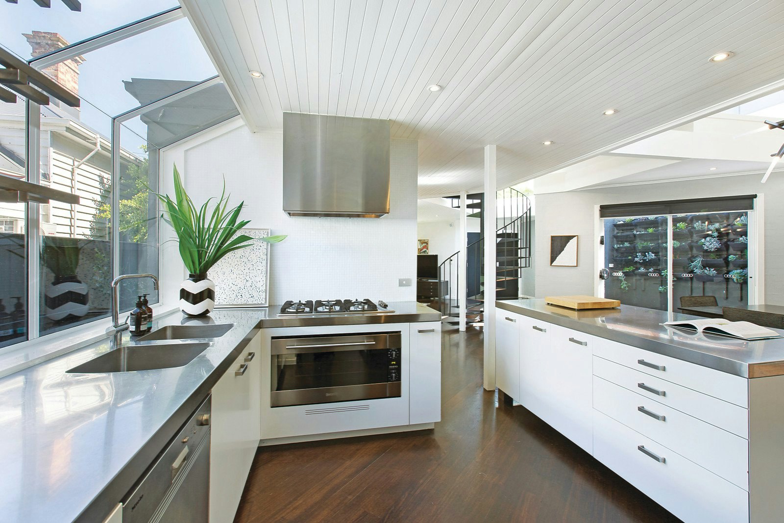 50 Chapel Street, St Kilda, VIC