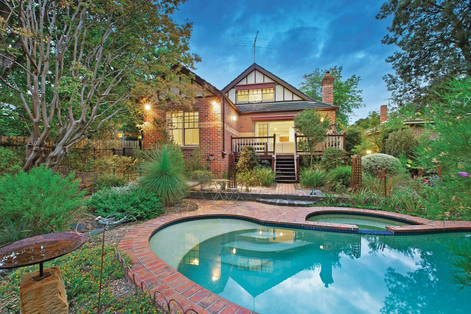 107 Summerhill Road, Glen Iris, VIC