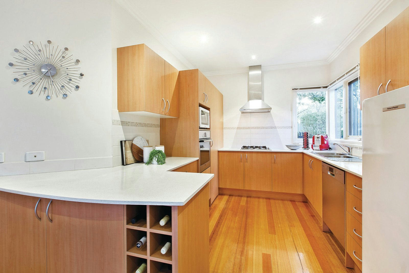 22 Victoria Crescent, Mont Albert, VIC