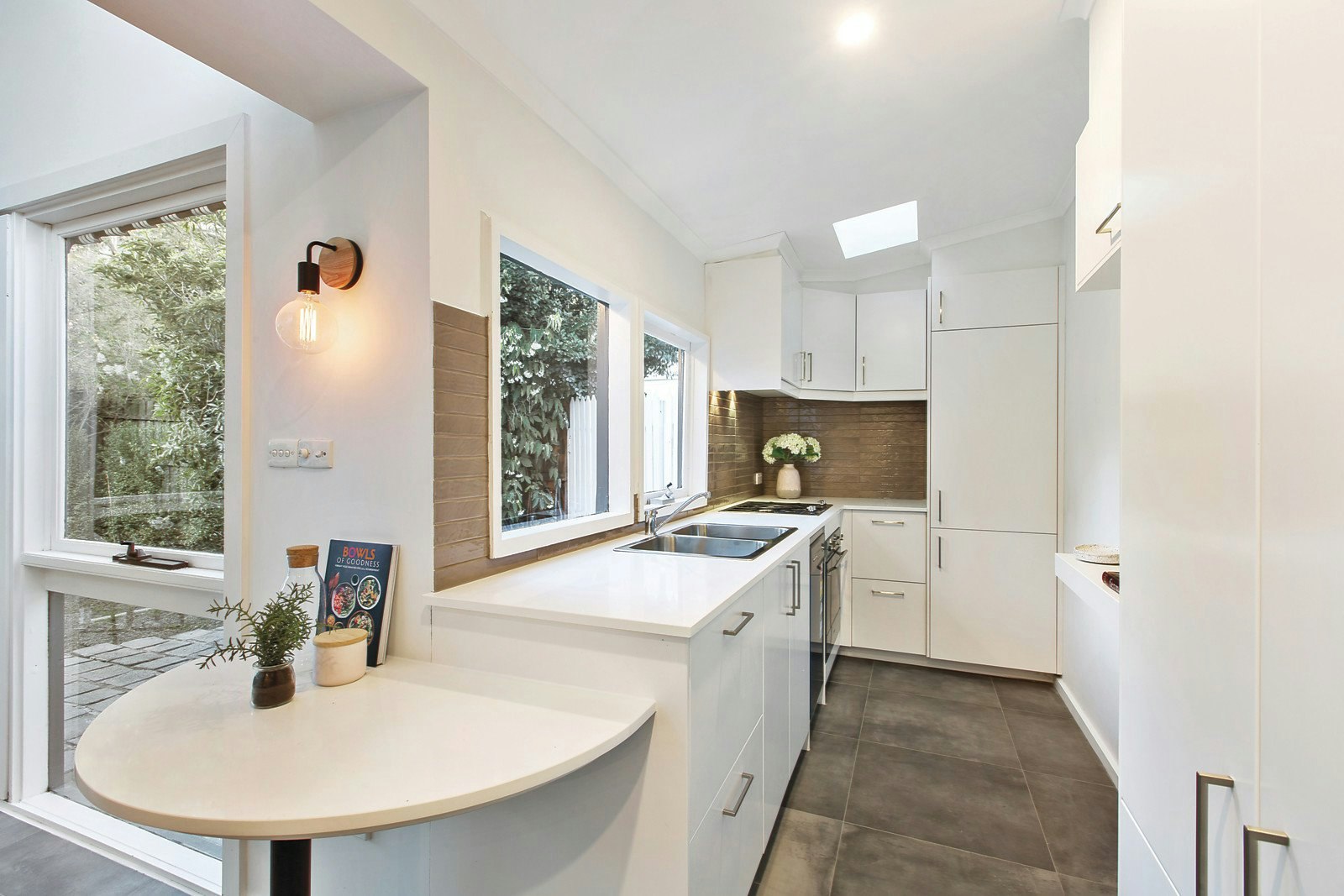 10 Emily Street, Brighton, VIC