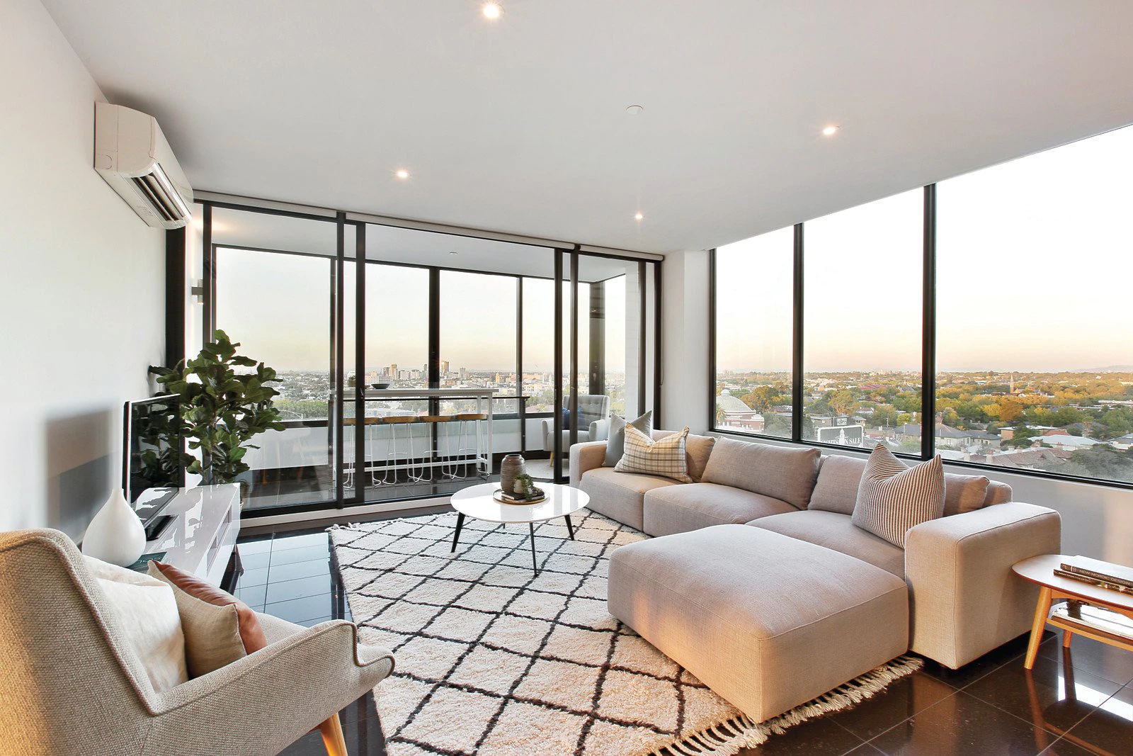 801/181 St Kilda Road, St Kilda, VIC