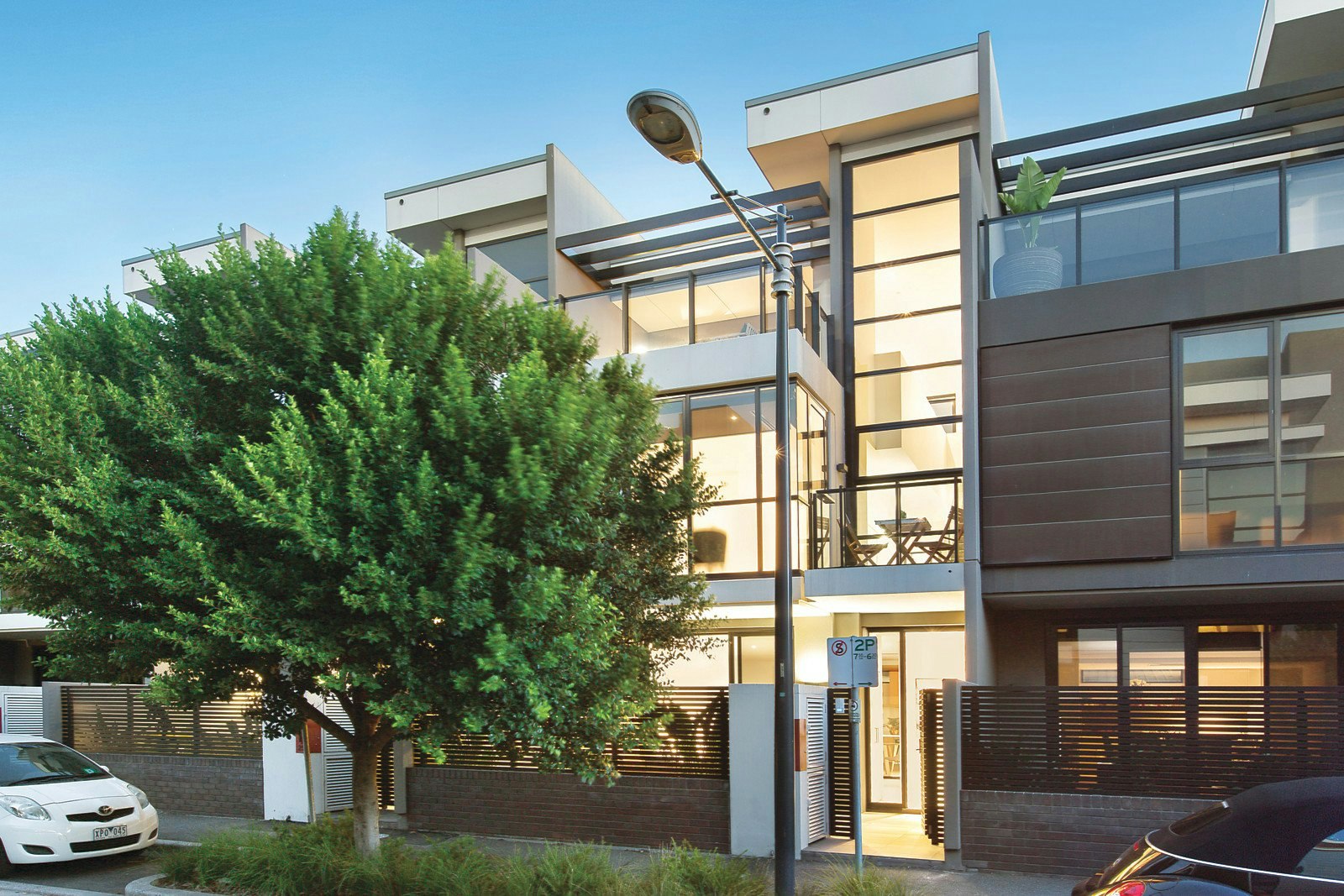 27 South Wharf Drive, Docklands, VIC