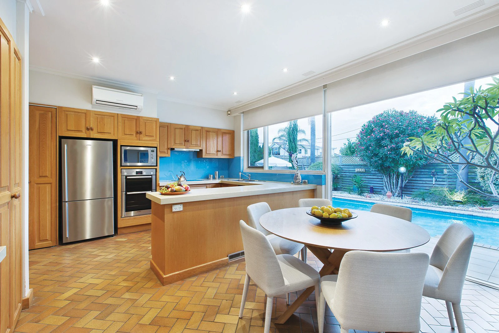 6 Avonbury Court, Brighton, VIC