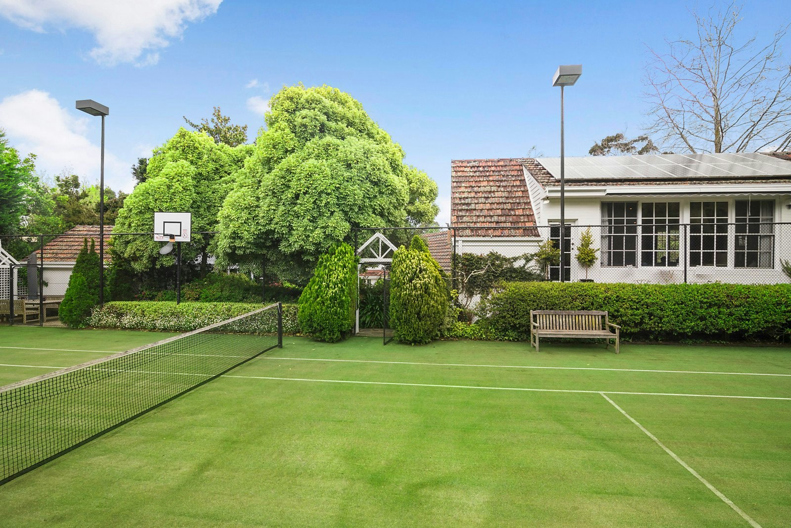 3-5 Golf Avenue, Mount Waverley, VIC