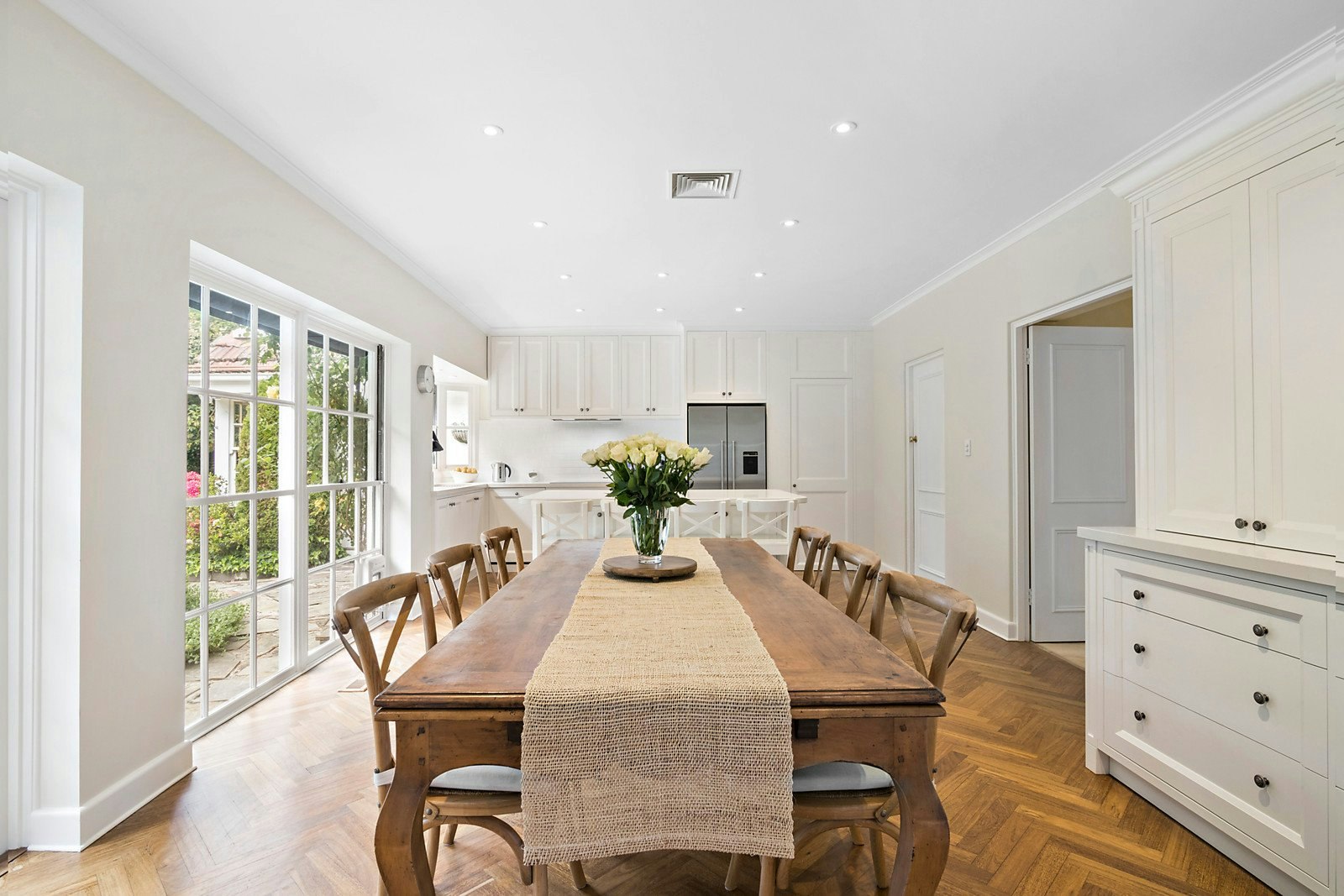 3-5 Golf Avenue, Mount Waverley, VIC