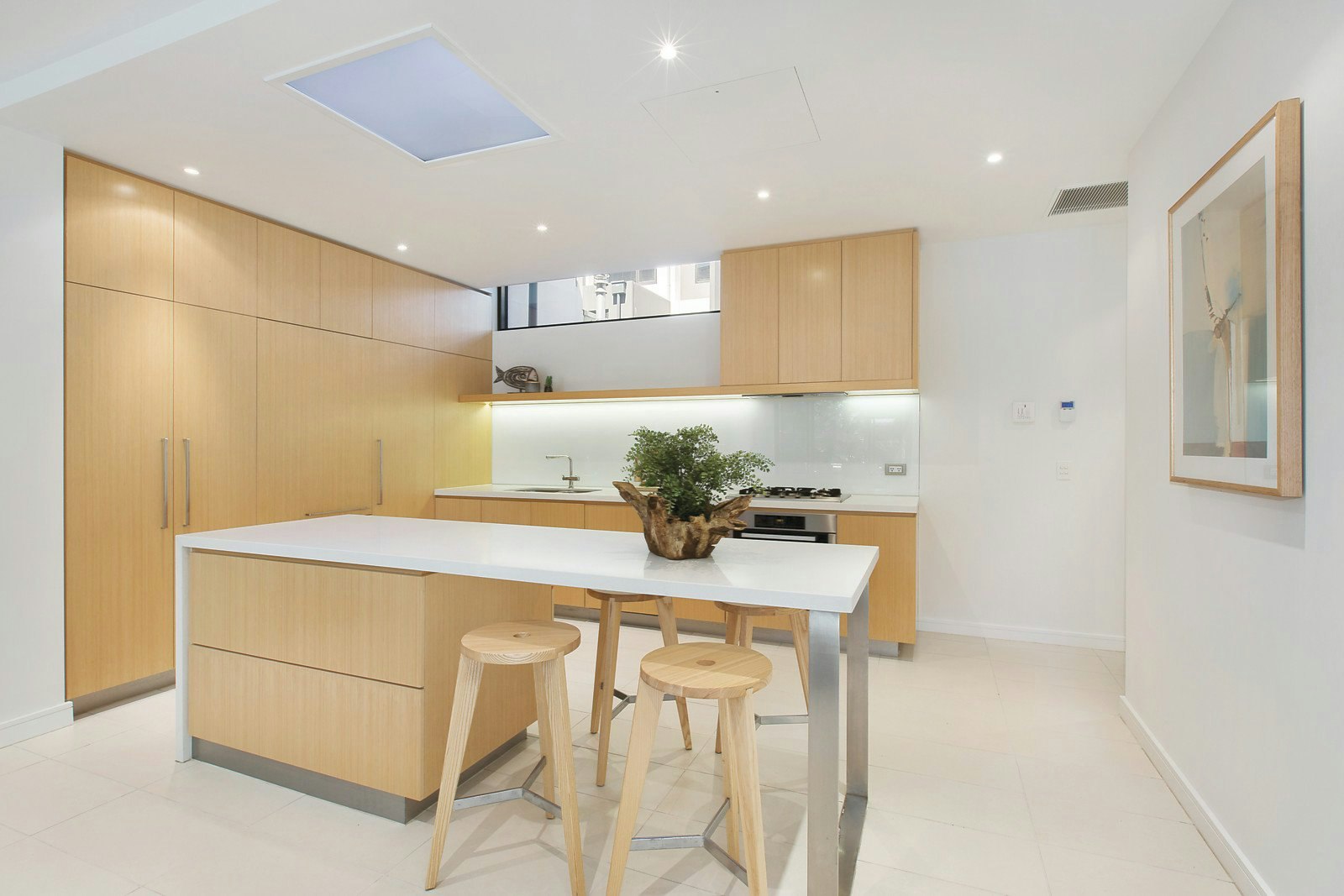 27 South Wharf Drive, Docklands, VIC